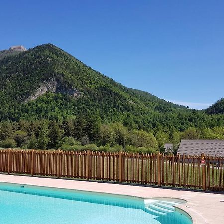 Camping Les Auches Ancelle Luaran gambar