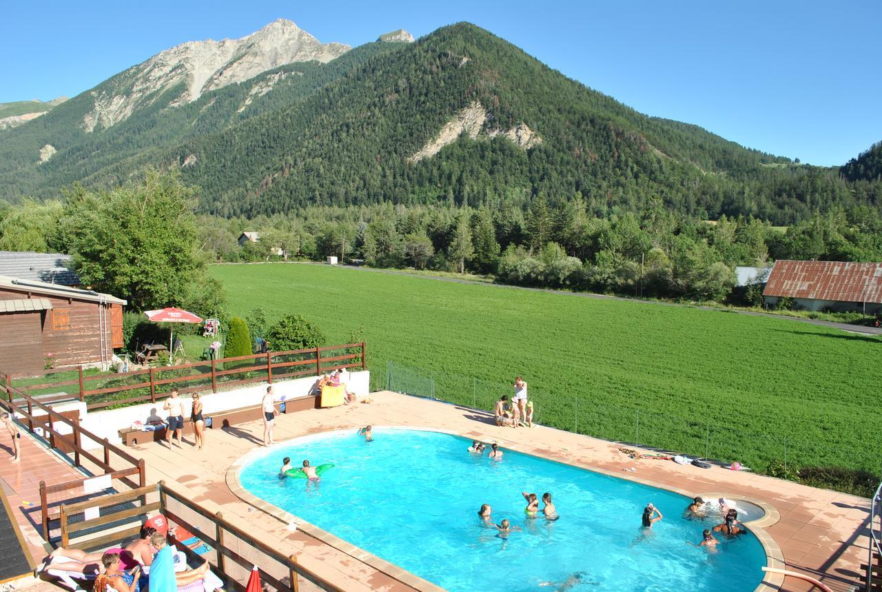 Camping Les Auches Ancelle Luaran gambar