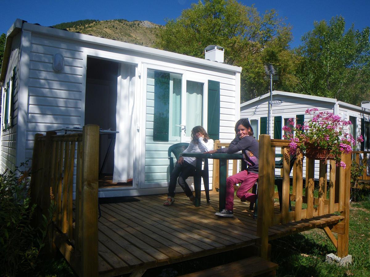 Camping Les Auches Ancelle Luaran gambar